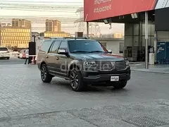 Lincoln Navigator