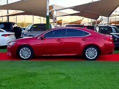 Lexus ES-Series