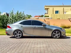 Lexus IS-Series