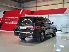 Infiniti QX80
