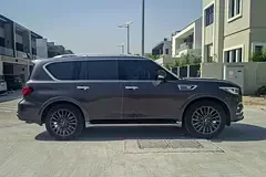 Infiniti QX80