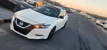 Nissan Maxima