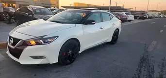 Nissan Maxima