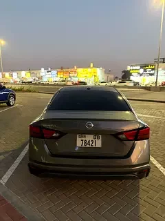 Nissan Altima