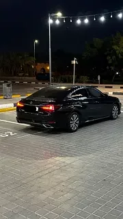 Lexus ES-Series
