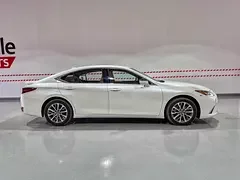 Lexus ES-Series
