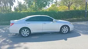 Lexus ES-Series