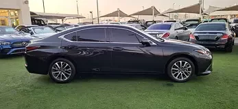 Lexus ES-Series