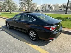 Lexus ES-Series