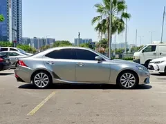 Lexus IS-Series