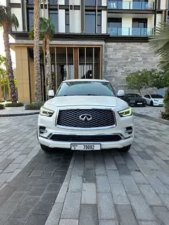 Infiniti QX80