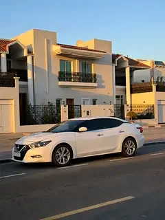 Nissan Maxima