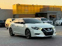 Nissan Maxima