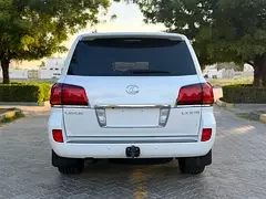 Lexus LX-Series