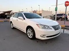Lexus ES-Series