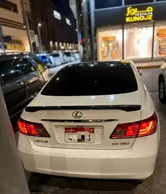 Lexus ES-Series