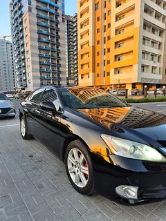 Lexus ES-Series