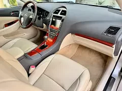 Lexus ES-Series