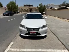 Lexus ES-Series