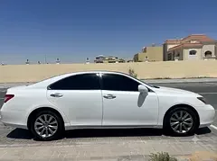 Lexus ES-Series