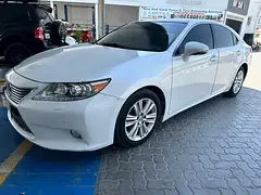 Lexus ES-Series
