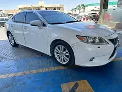 Lexus ES-Series