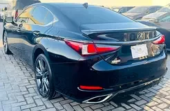 Lexus ES-Series