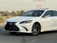 Lexus ES-Series