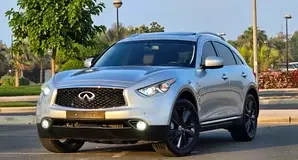 Infiniti QX70