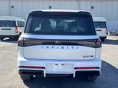 Infiniti QX80