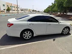 Lexus ES-Series
