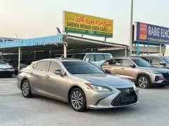 Lexus ES-Series