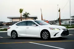 Lexus ES-Series
