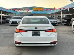 Lexus ES-Series