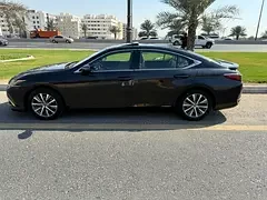 Lexus ES-Series