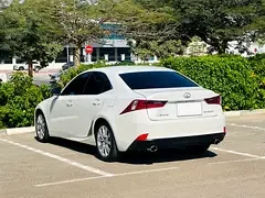 Lexus IS-Series