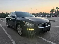 Nissan Maxima