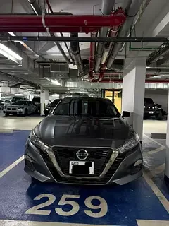 Nissan Altima