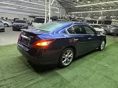 Nissan Maxima