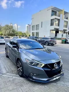 Nissan Maxima