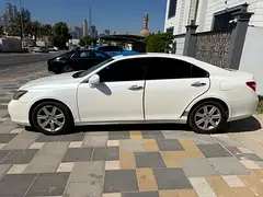 Lexus ES-Series