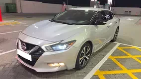 Nissan Maxima