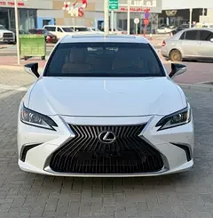 Lexus ES-Series