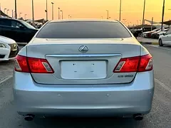 Lexus ES-Series