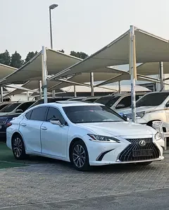 Lexus ES-Series