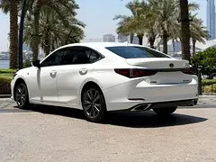 Lexus ES-Series