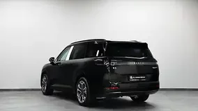 Lynk & Co 900