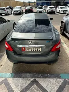 Nissan Maxima