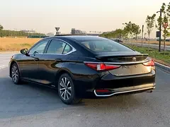 Lexus ES-Series