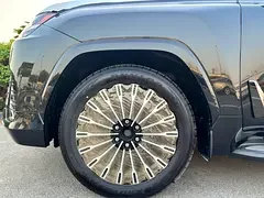 Lexus LX-Series